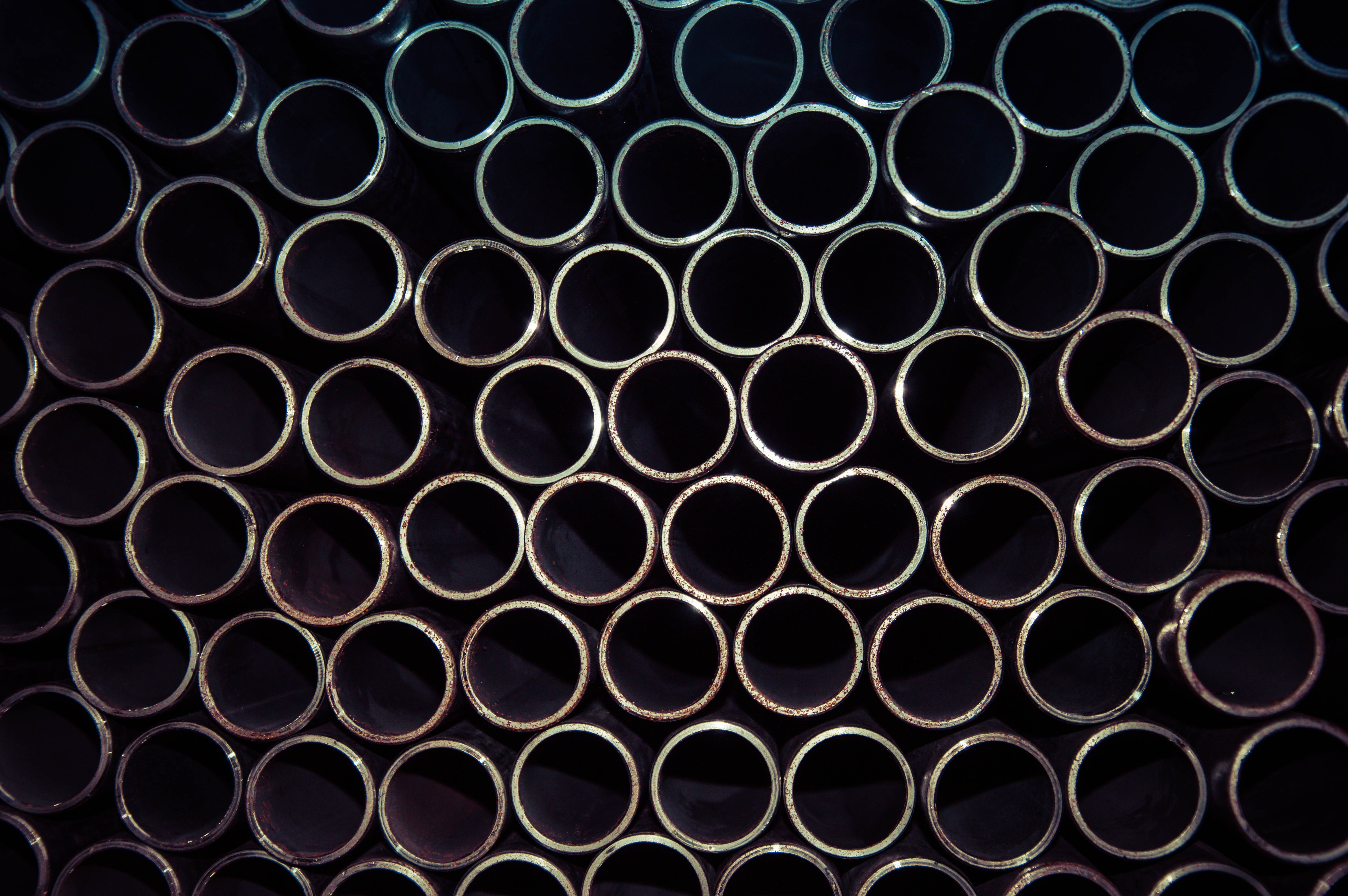 Gray pipes